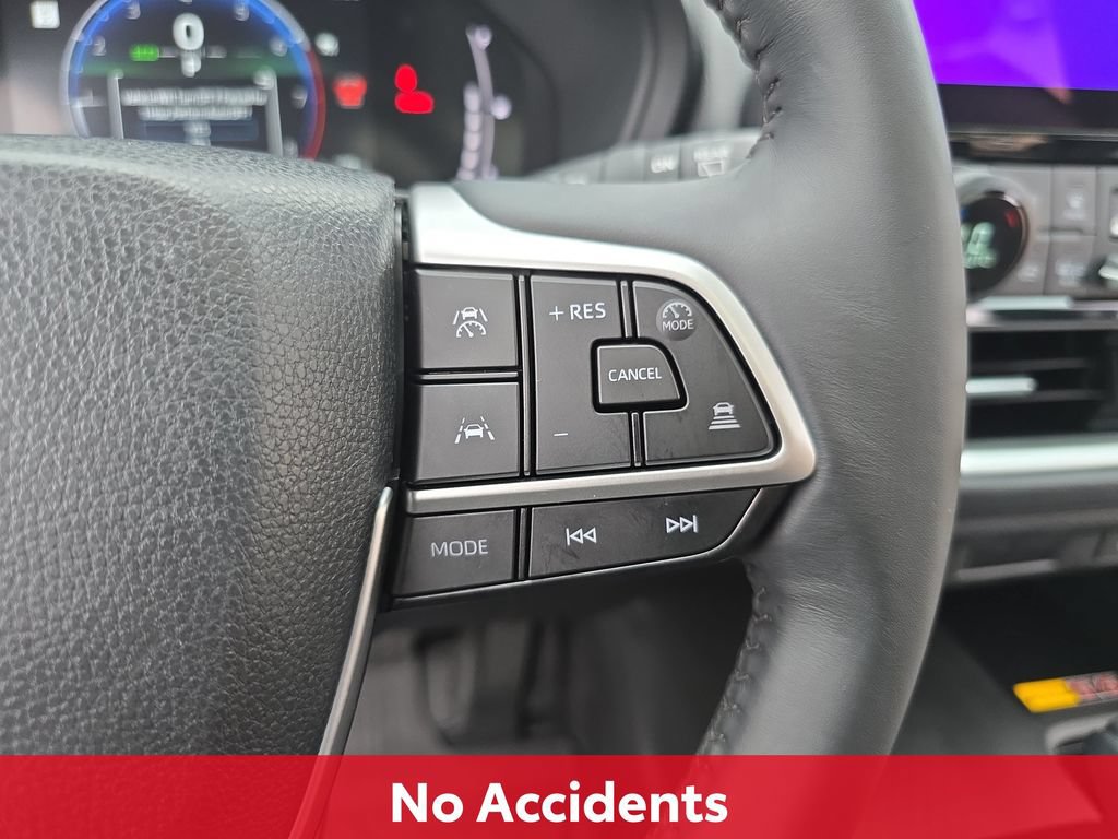 Certified 2025 Toyota Grand Highlander AWD image 23