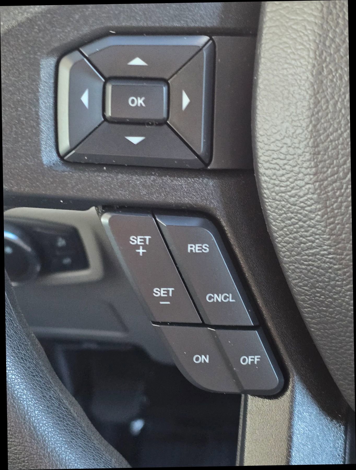 Used 2022 Ford F250 XLT w/ XLT Value Package image 21