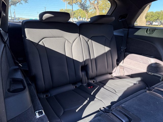 Used 2022 Audi Q7 3.0T Premium Plus w/ Premium Plus Package image 16
