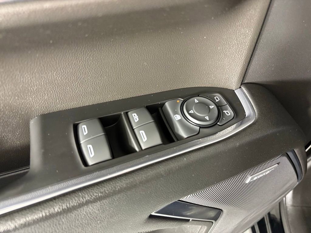 Used 2024 Chevrolet Silverado 1500 LT Trail Boss w/ Convenience Package II image 18