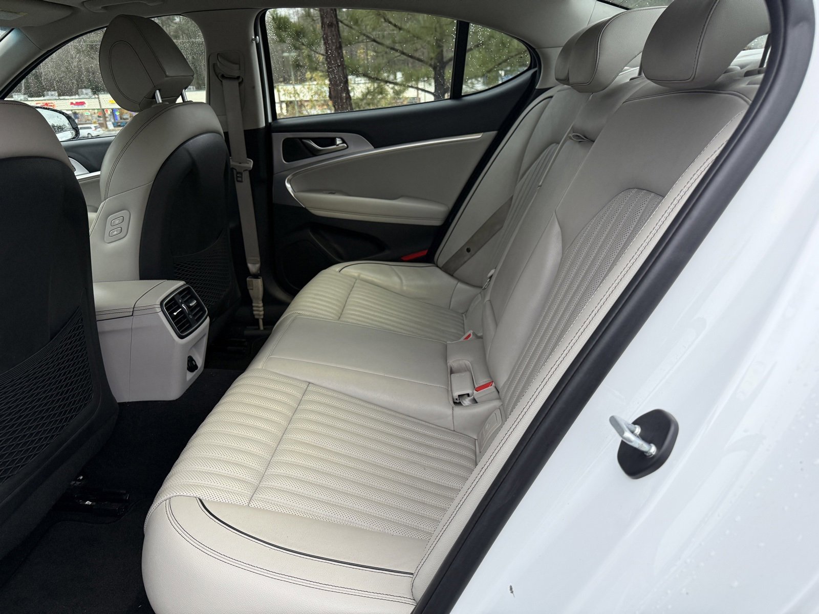 Used 2020 Genesis G70 3.3T w/ Elite Package image 39