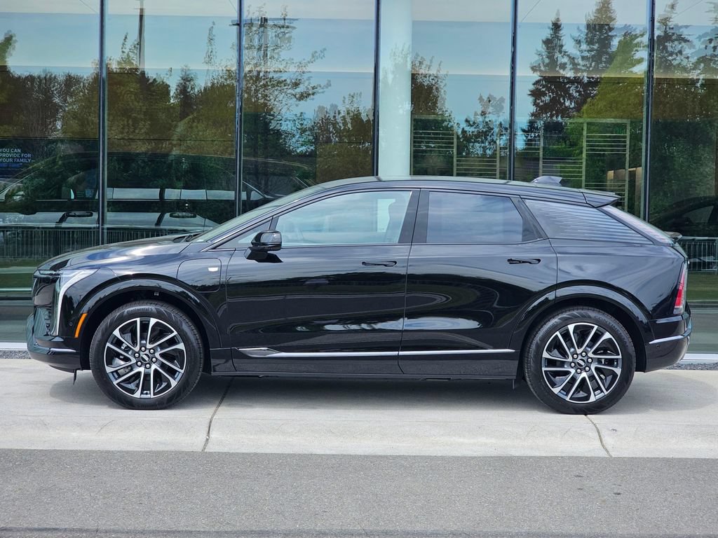 New 2026 Cadillac Optiq Sport 1 AWD/4WD image 2