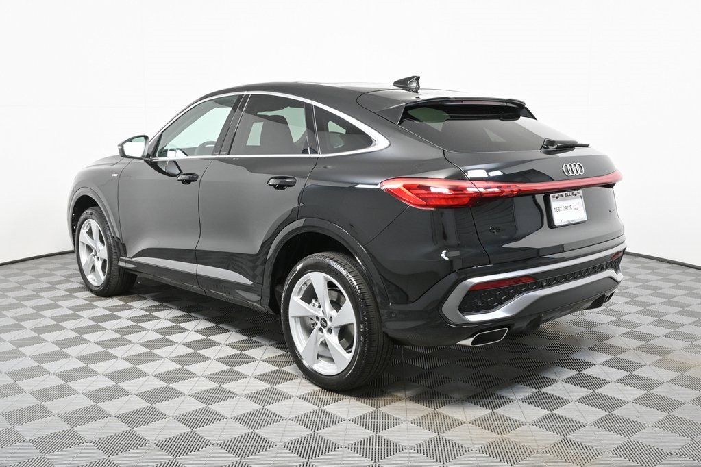 New 2025 Audi Q5 Premium Plus image 24