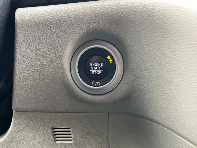 Used 2023 Chrysler Voyager LX FWD image 37