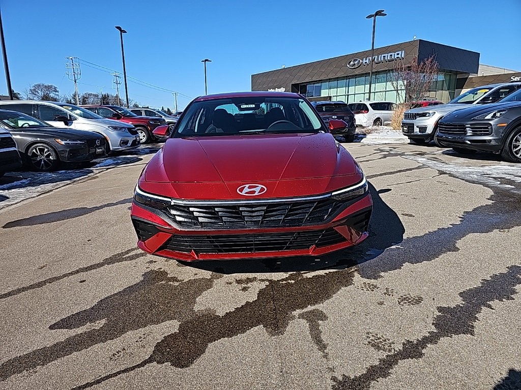 New 2026 Hyundai Elantra SE image 8