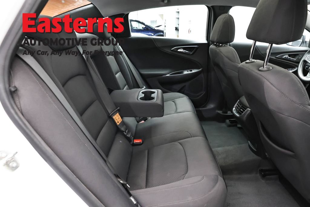 Used 2023 Chevrolet Malibu LT FWD image 21