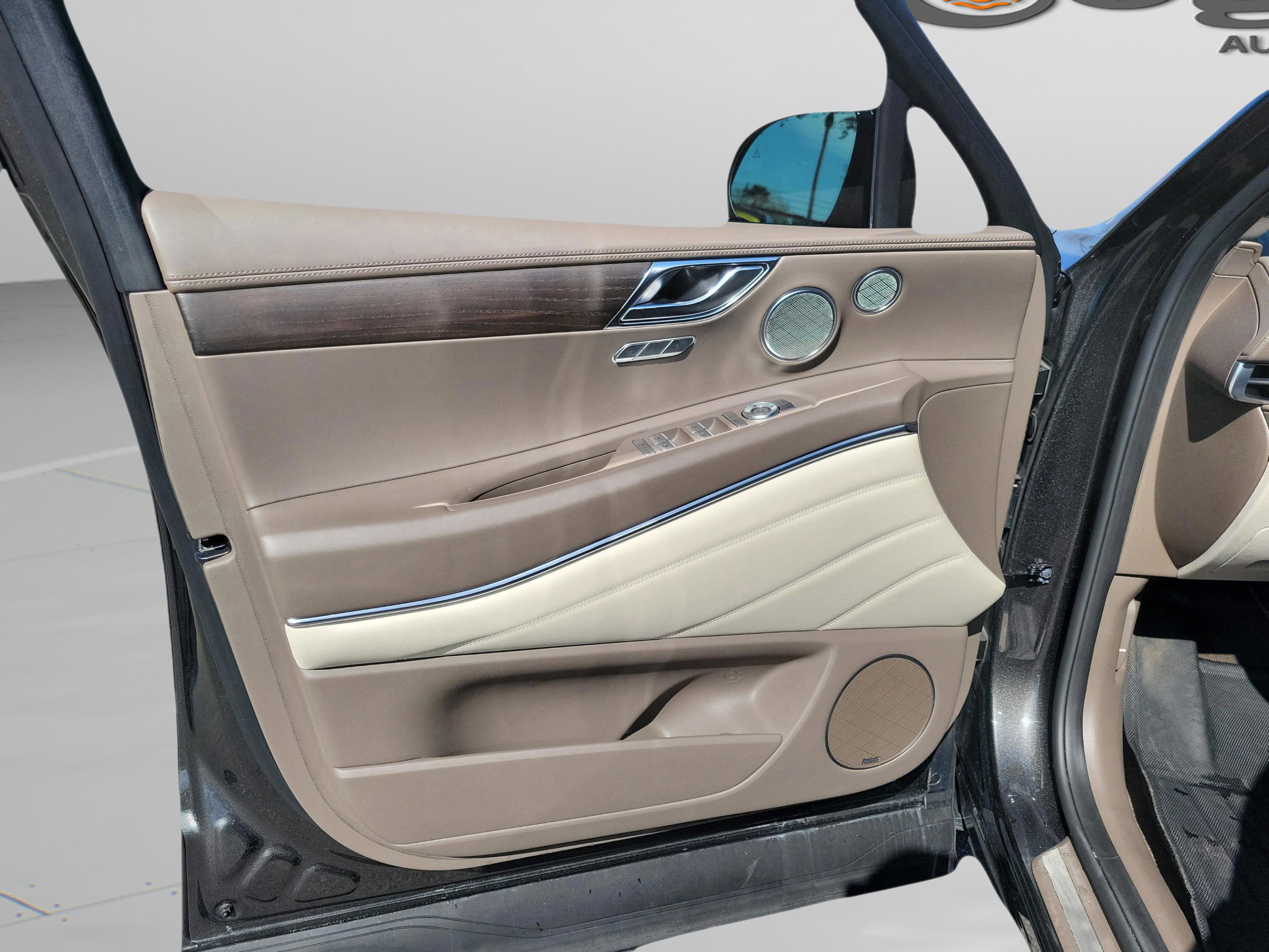 Used 2024 Genesis GV80 3.5T image 33