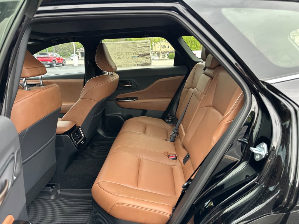 New 2026 Toyota Crown Signia AWD/4WD image 16