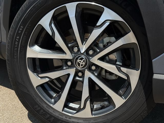 Certified 2025 Toyota Corolla Cross XLE w/ Convenience Package AWD/4WD image 10