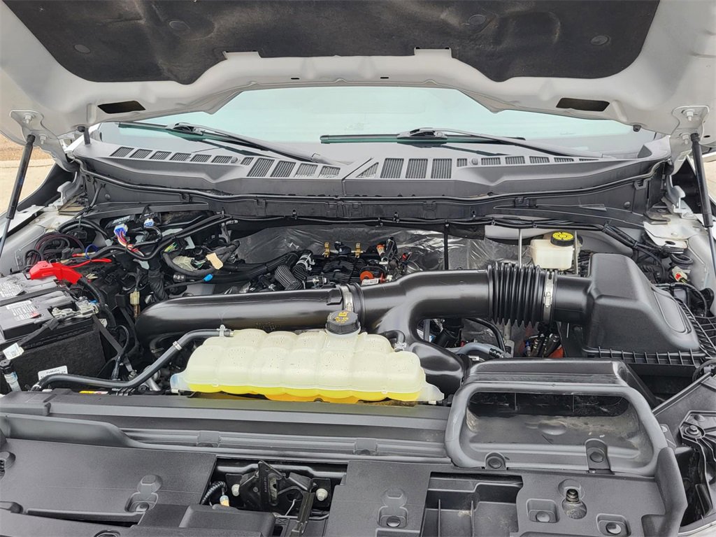 Used 2024 Ford F150 Lariat w/ FX4 Off-Road Package image 34