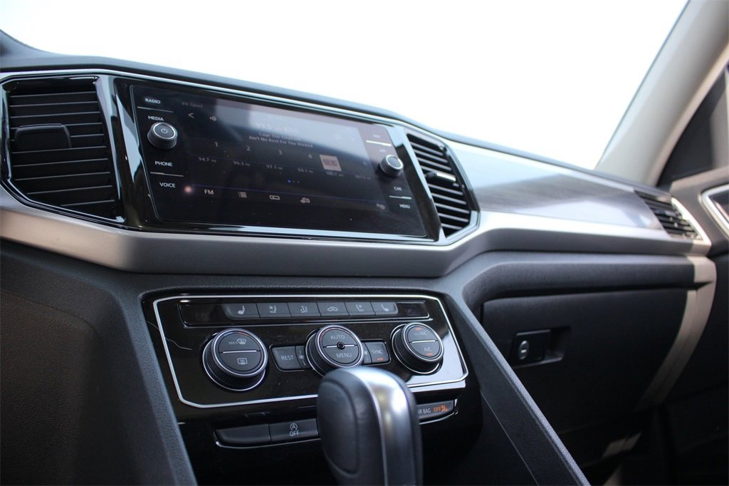Used 2021 Volkswagen Atlas SEL Premium image 15