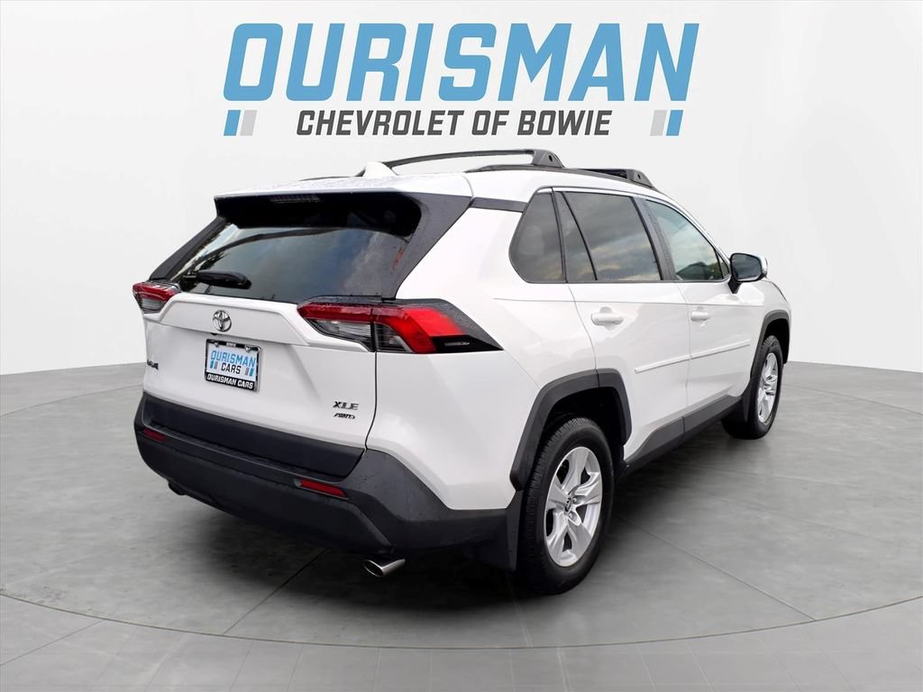 Used 2019 Toyota RAV4 XLE w/ All Weather Liner Package AWD/4WD image 3