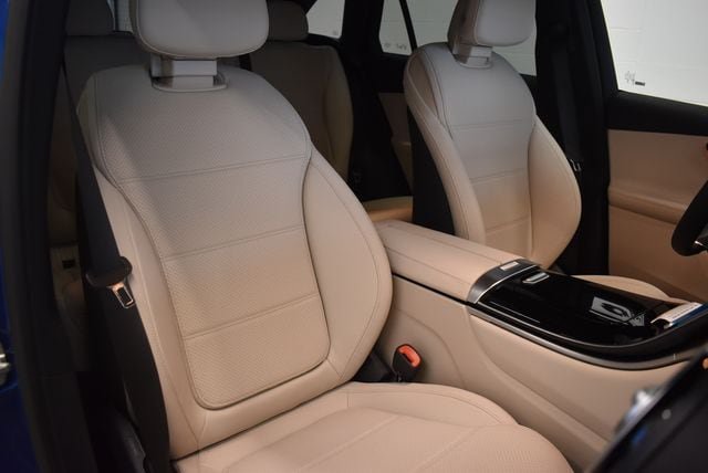 New 2027 Mercedes-Benz GLC 300 4MATIC image 6