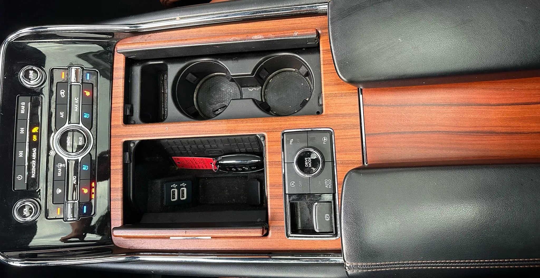 Used 2019 Lincoln Navigator Reserve w/ Cargo Package image 23