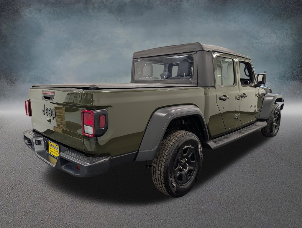 Used 2023 Jeep Gladiator Sport AWD/4WD image 4