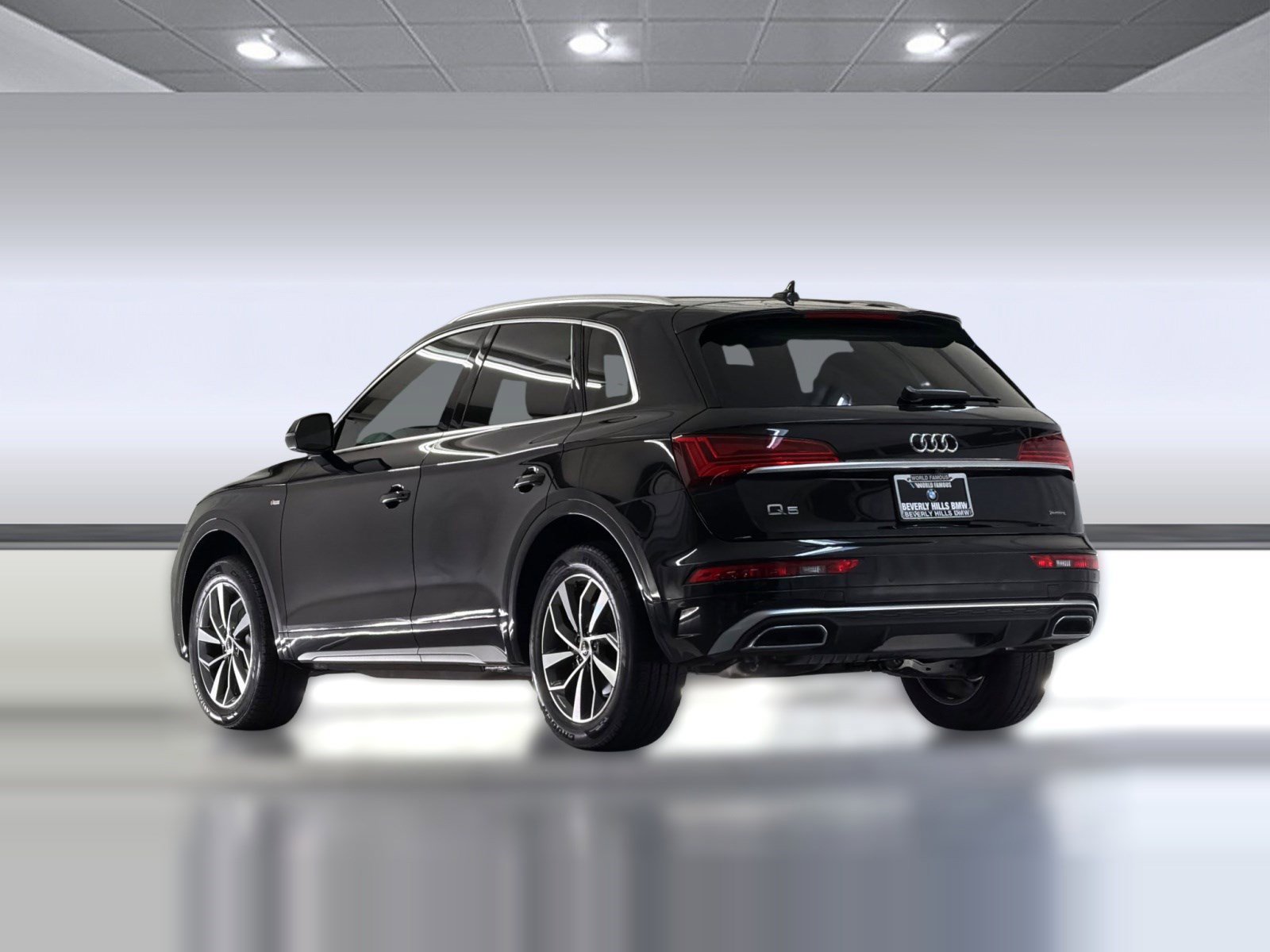 Used 2023 Audi Q5 2.0T Premium AWD/4WD image 3