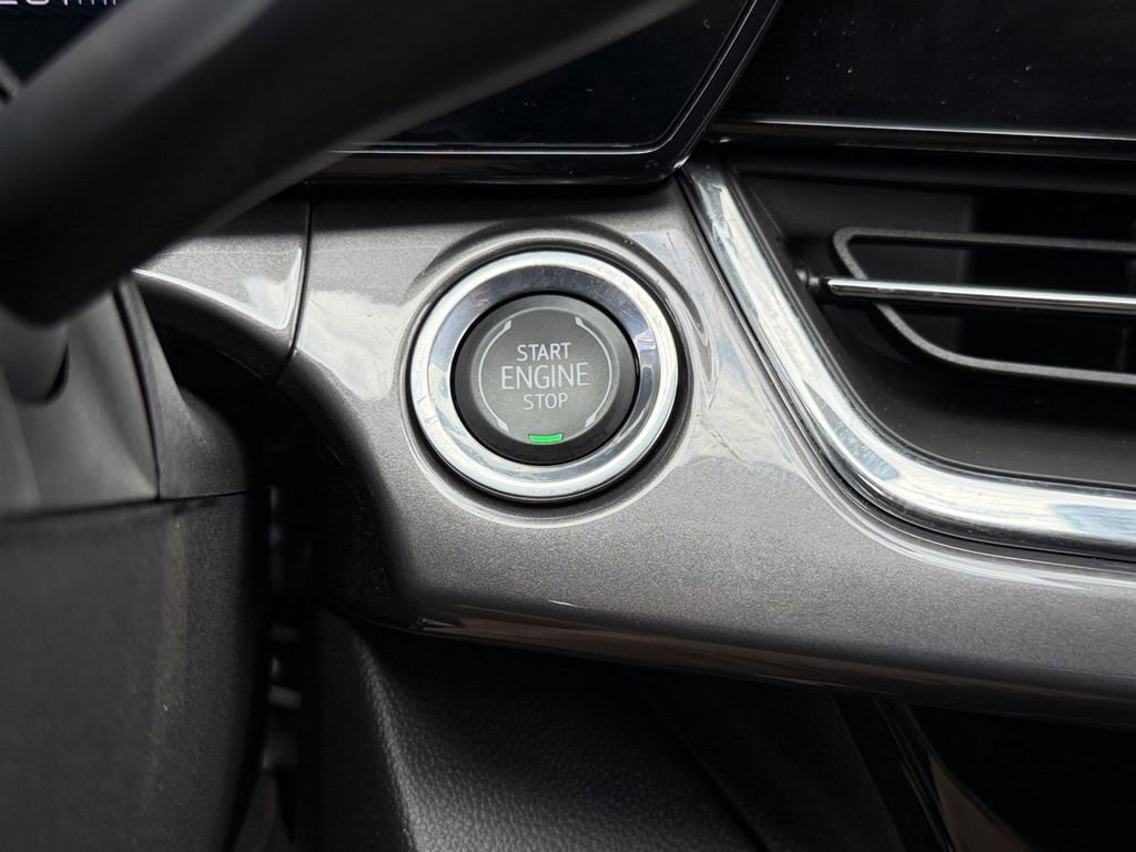 Used 2026 Chevrolet Trax ACTIV w/ Sunroof Package FWD image 30