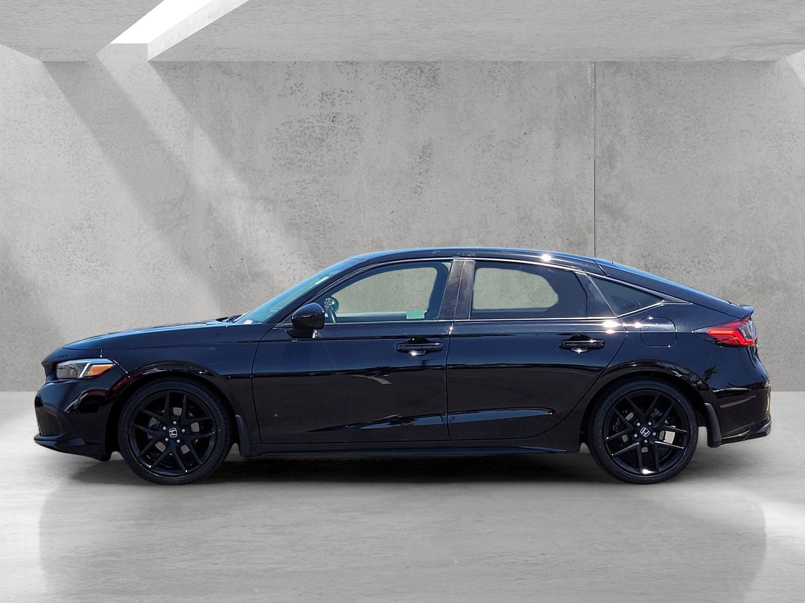 Used 2024 Honda Civic Sport image 8