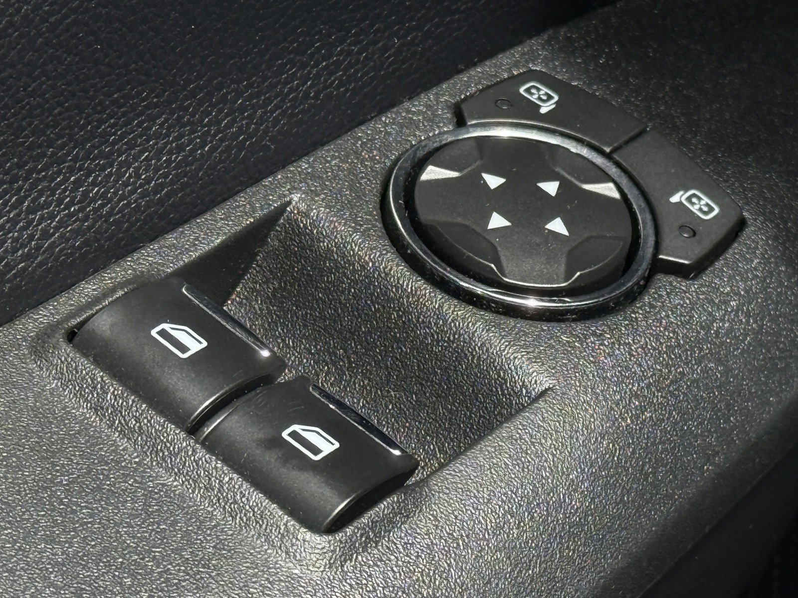 Used 2019 Ford Mustang GT image 32