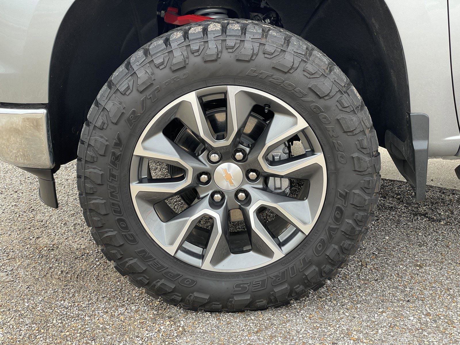 Used 2025 Chevrolet Silverado 1500 LT image 55