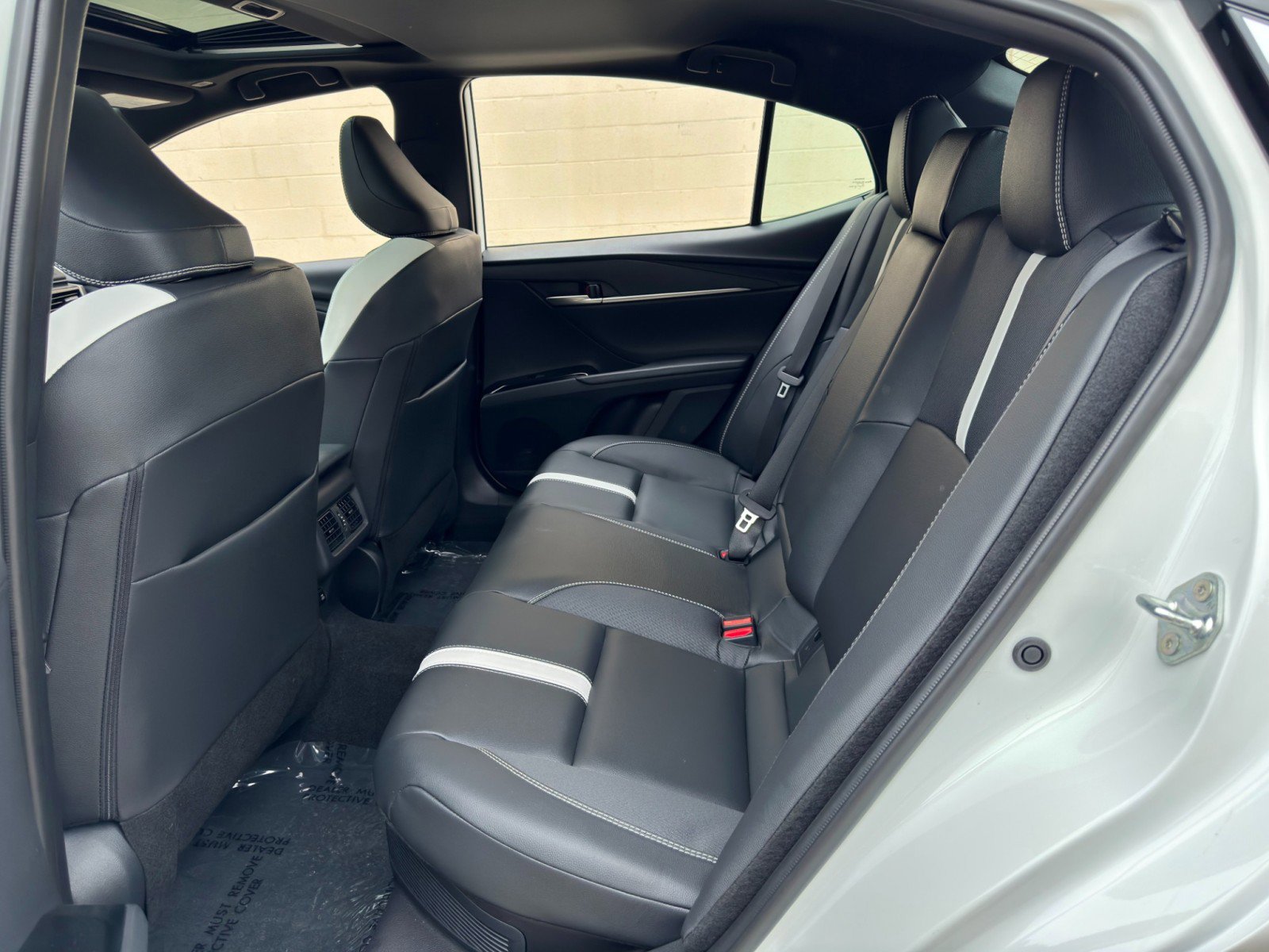 Used 2026 Toyota Camry SE w/ Multimedia Upgrade Package FWD image 40