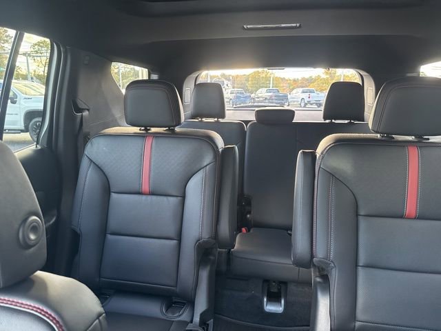 New 2026 Chevrolet Traverse RS w/ LPO, Floor Liner Package FWD image 23