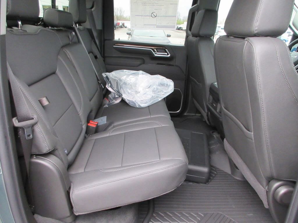 New 2026 Chevrolet Silverado 3500 LT w/ Trail Boss Package AWD/4WD image 22