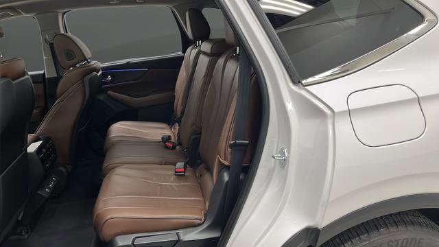 Used 2024 Acura MDX SH-AWD w/ Advance Package image 22