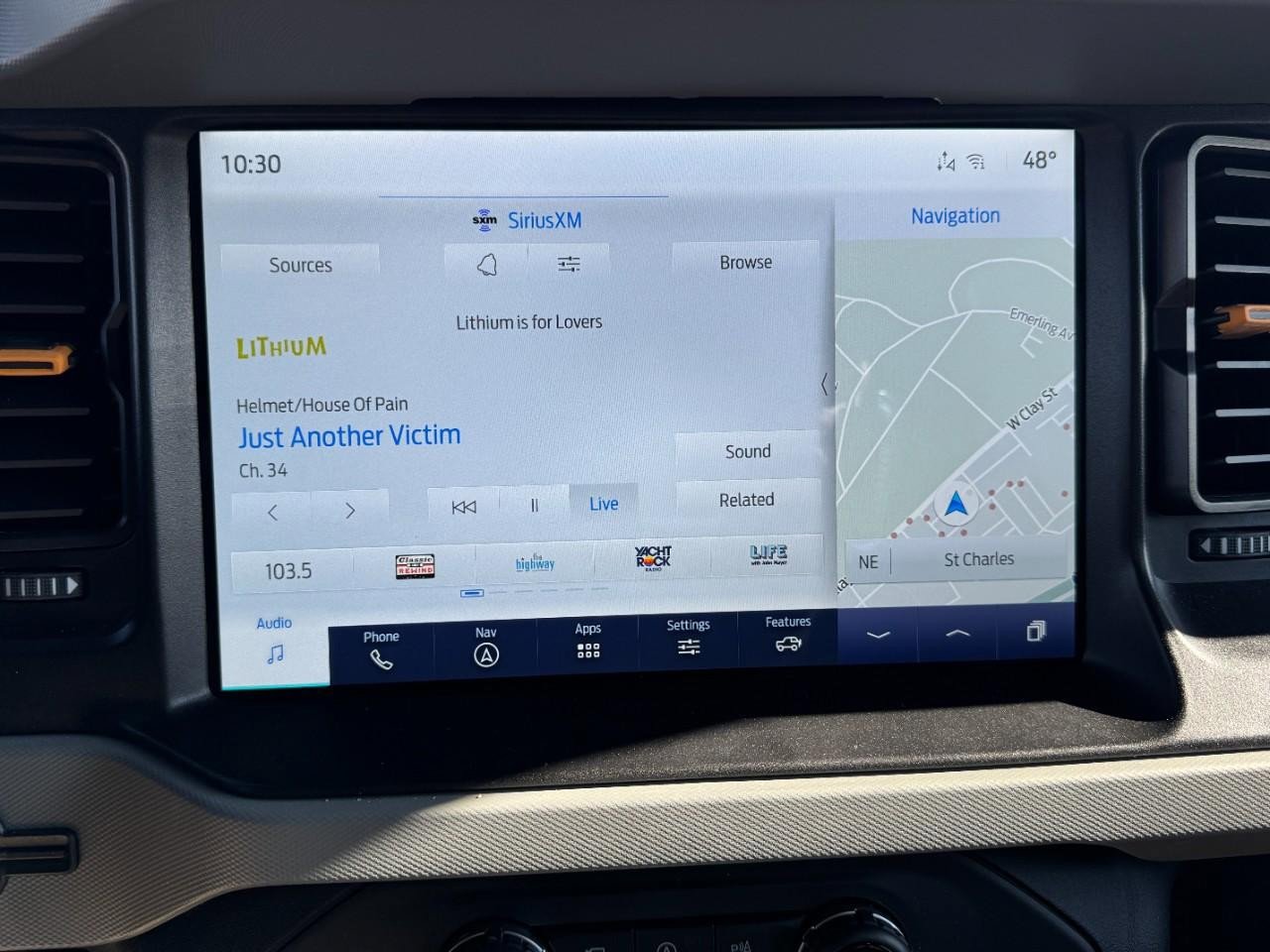 Used 2023 Ford Bronco Badlands image 16