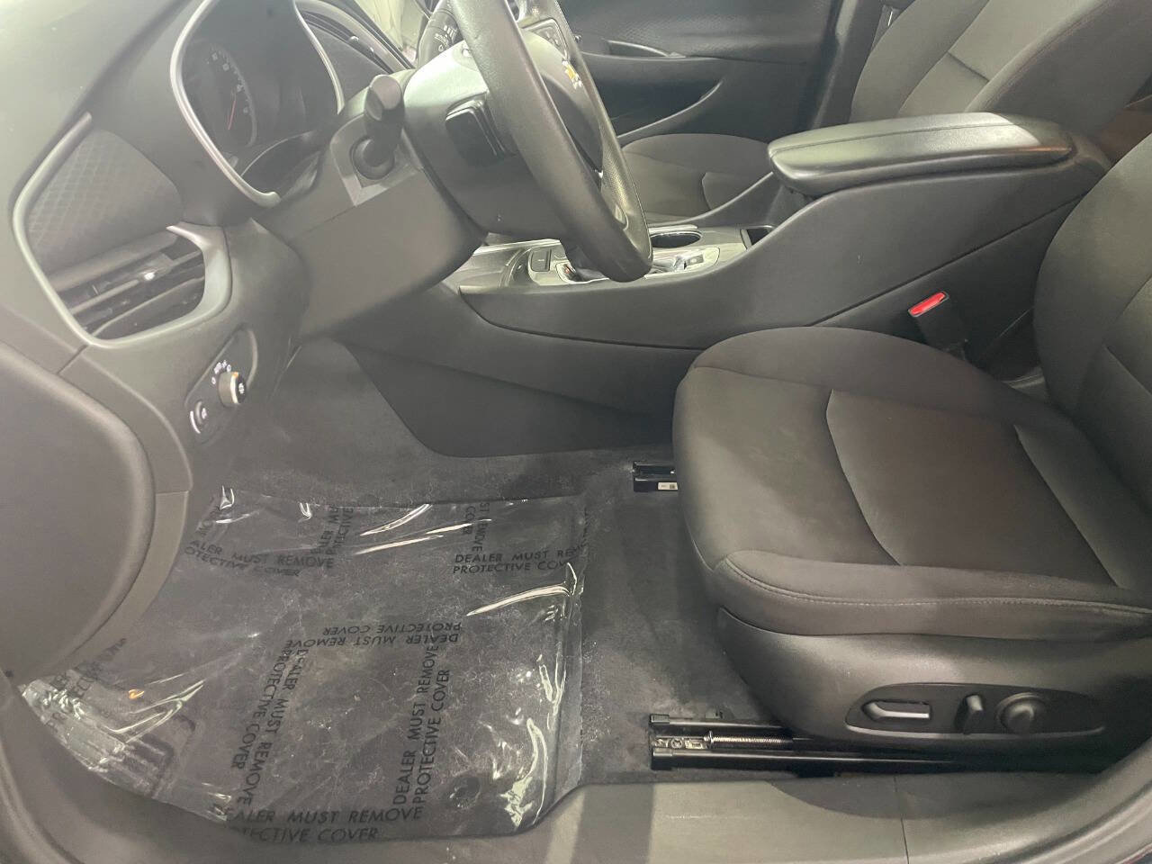 Used 2023 Chevrolet Malibu LT image 15