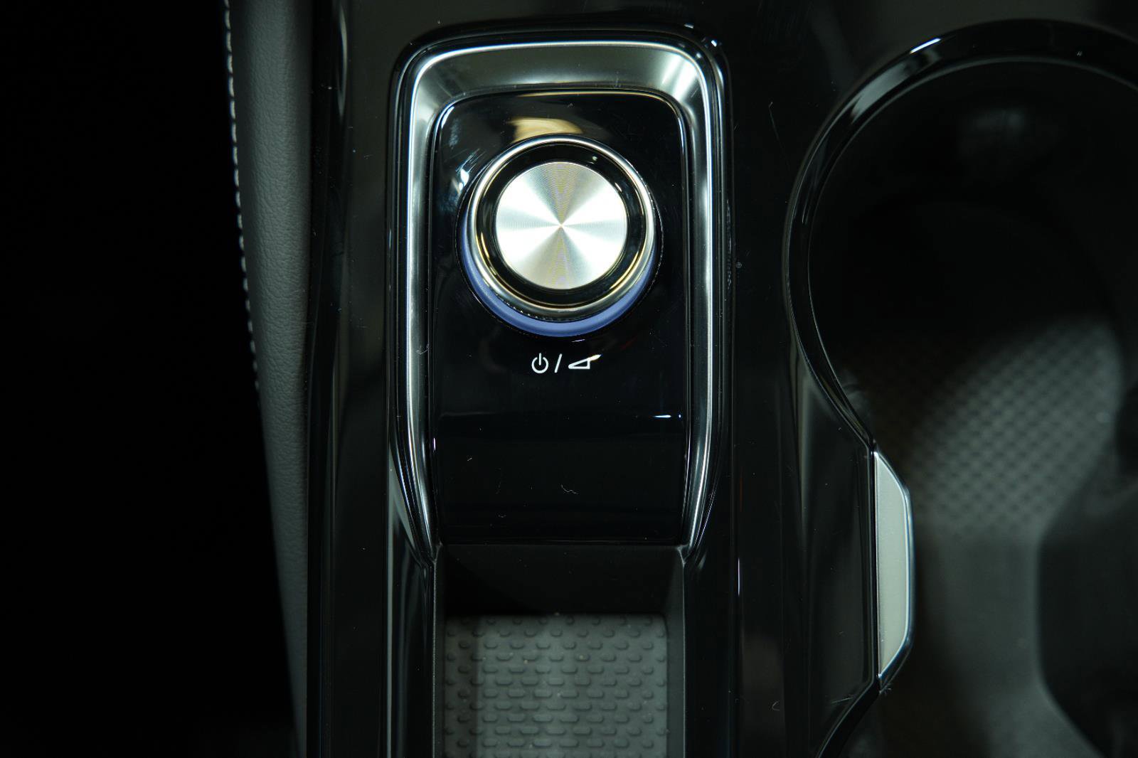 New 2025 Buick Envision Sport Touring image 41