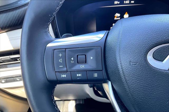Used 2023 INFINITI QX60 Sensory w/ Vision Package AWD/4WD image 23
