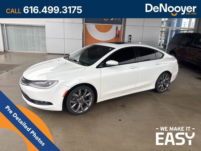 Used 2016 Chrysler 200 S w/ Navigation & Sound Group I