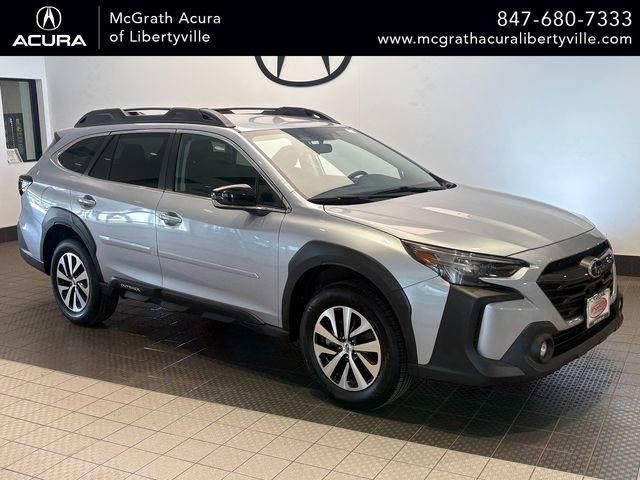 Used 2023 Subaru Outback Premium image 1