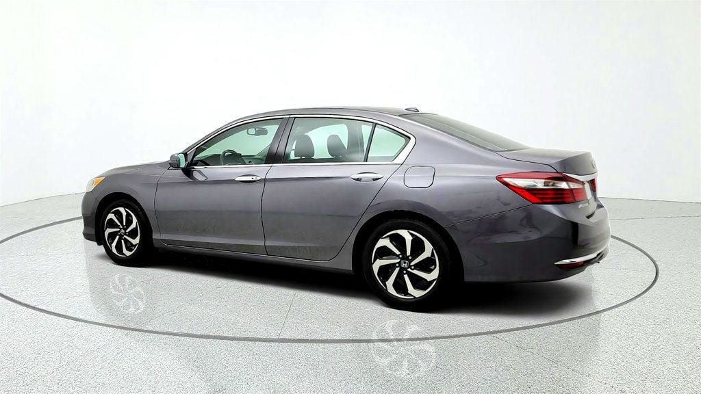 Used 2017 Honda Accord EX-L image 7