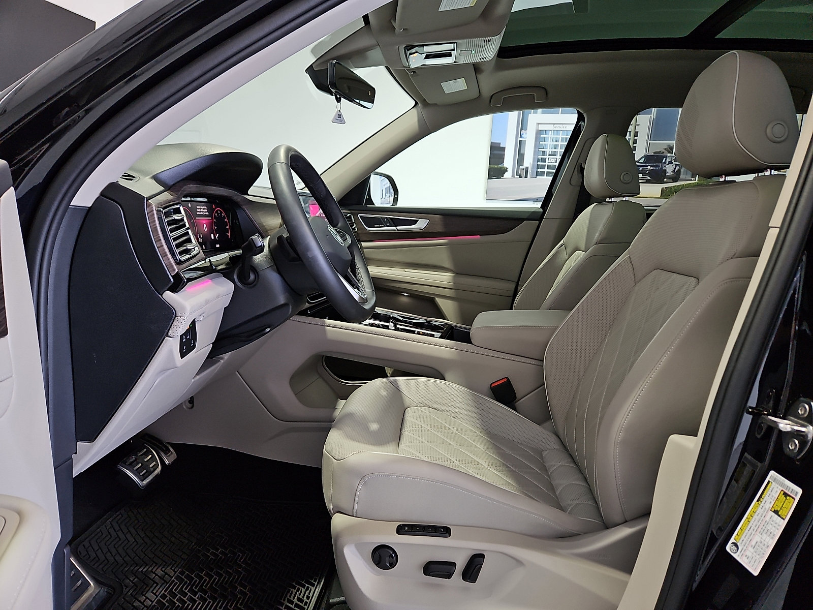 Certified 2026 Volkswagen Atlas SEL Premium R-Line AWD/4WD image 12