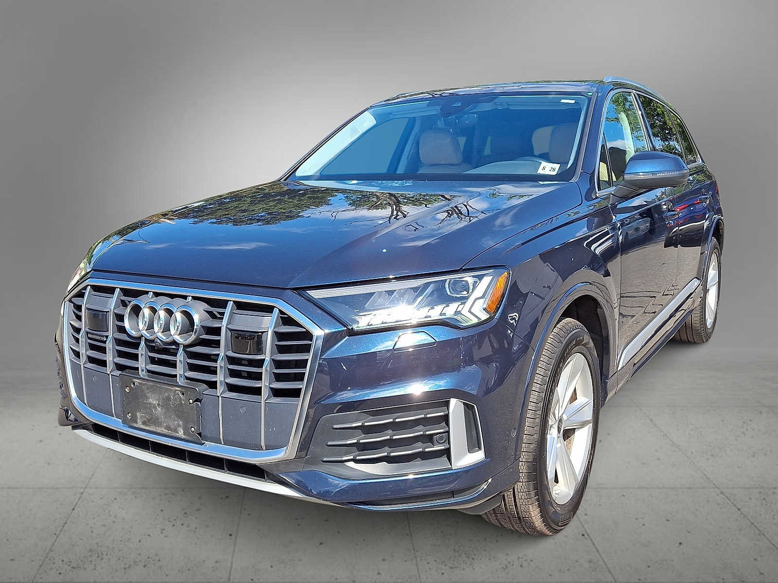 Used 2023 Audi Q7 2.0T Premium Plus w/ Premium Plus Package AWD/4WD image 1