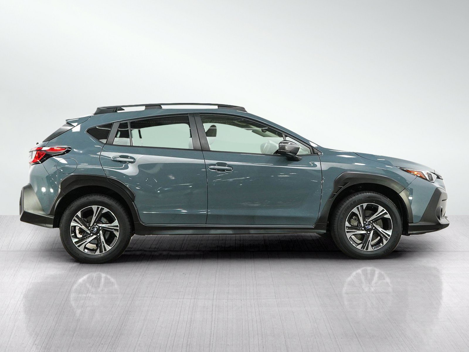 Used 2024 Subaru Crosstrek 2.0i Premium AWD/4WD image 6