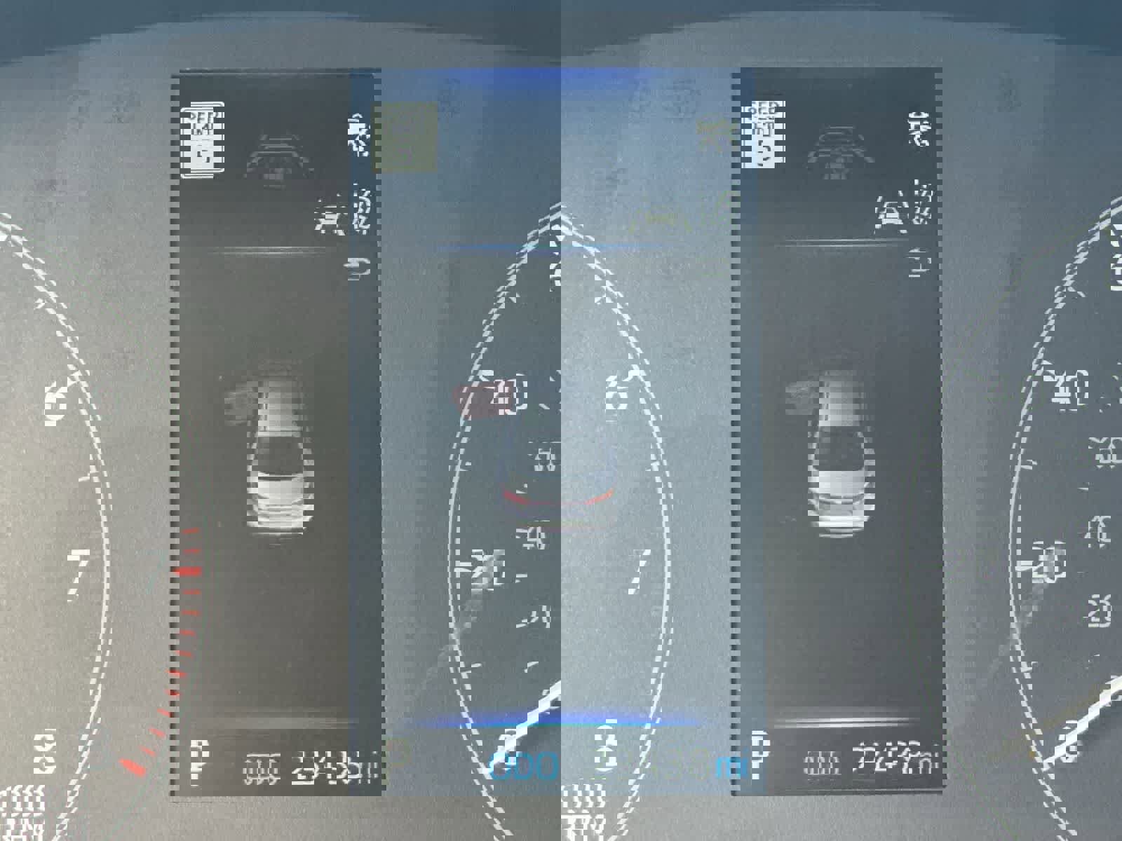 Used 2025 Toyota Corolla LE image 32