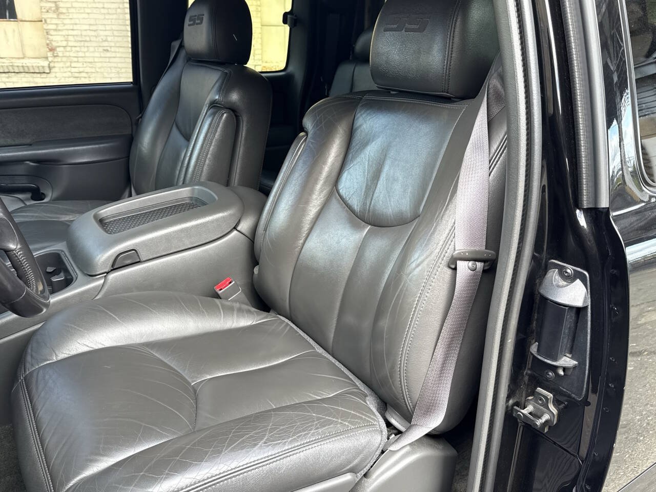 Used 2003 Chevrolet Silverado 1500 SS AWD/4WD image 47