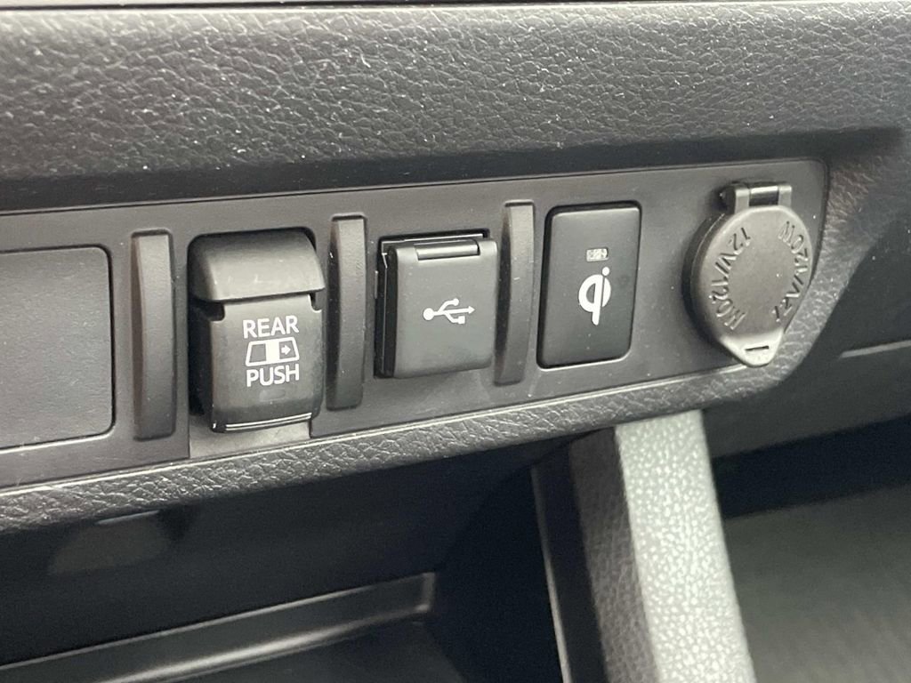 Used 2022 Toyota Tacoma TRD Off-Road w/ TRD Premium Off Road Package image 29