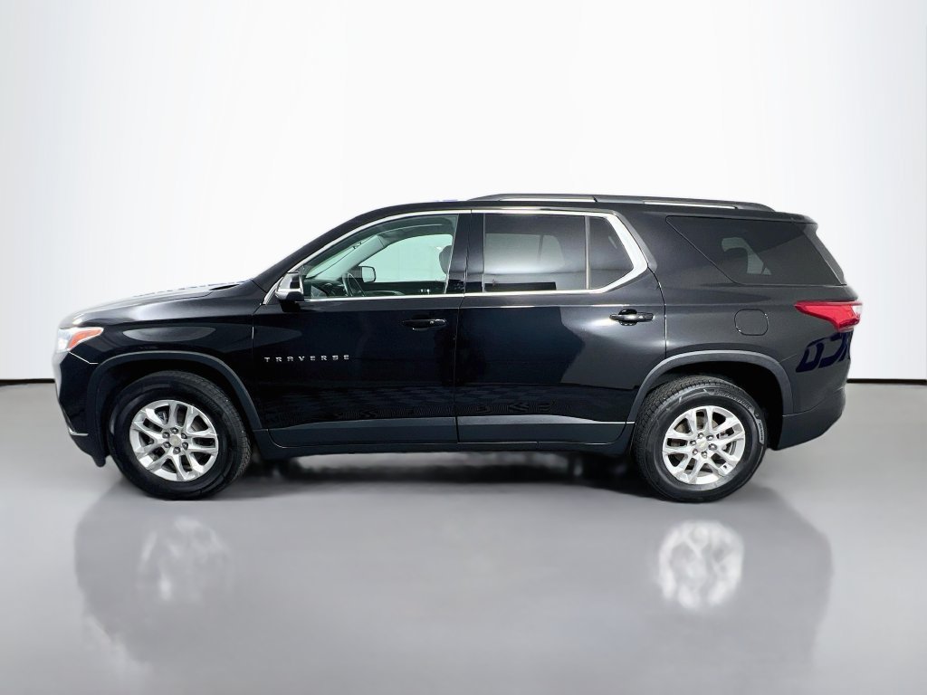 Used 2021 Chevrolet Traverse LT w/ LPO, Floor Liner Package AWD/4WD image 5