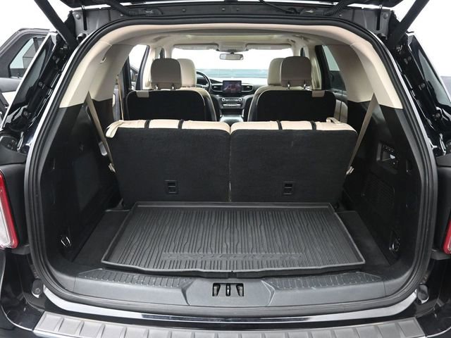 Used 2020 Ford Explorer Limited w/ Class III Trailer Tow Package image 32