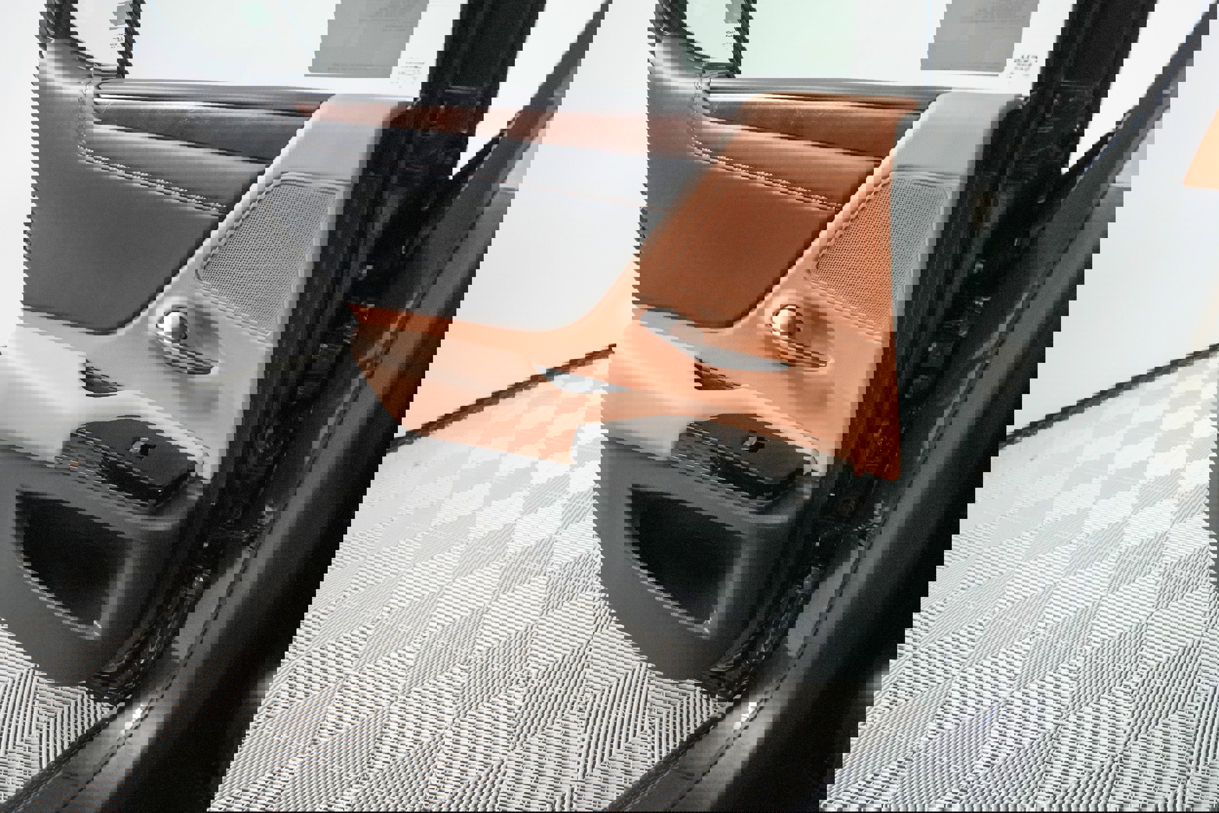 New 2025 Lexus ES 350 w/ Premium Package image 12