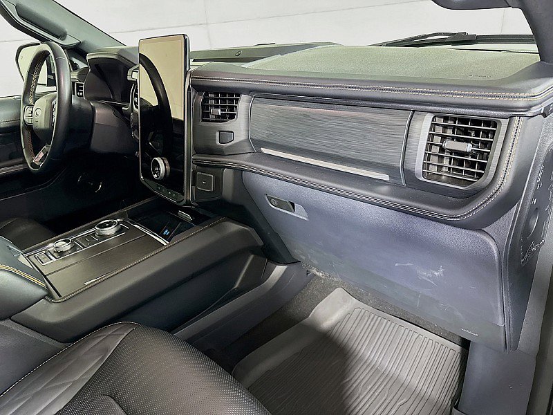 Used 2024 Ford Expedition Max Platinum image 33