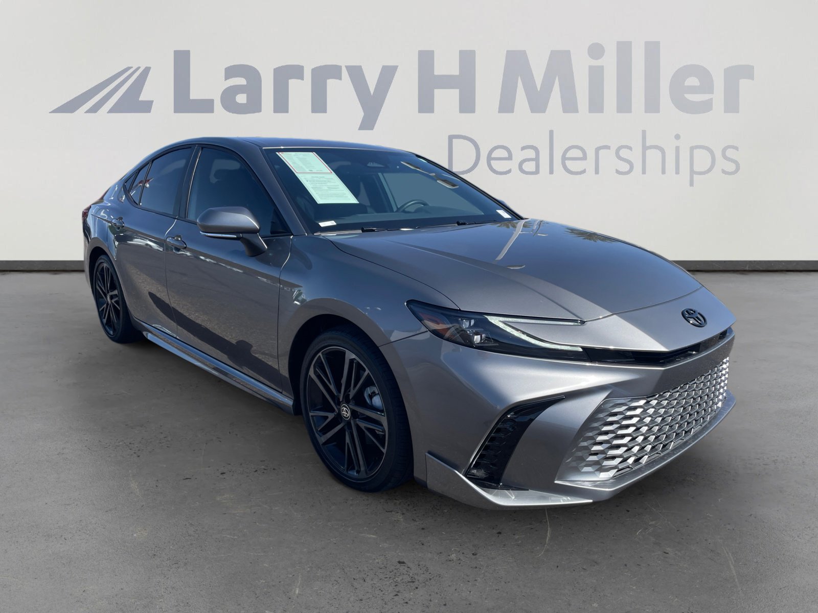 Certified 2025 Toyota Camry XSE FWD image 7