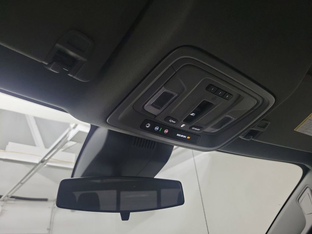 Used 2025 Chevrolet Silverado 1500 LT Trail Boss w/ Convenience Package II image 15