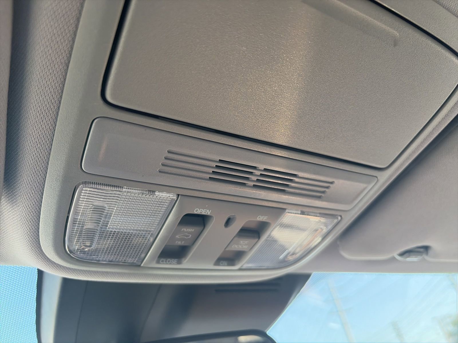 Used 2019 Honda CR-V EX image 21