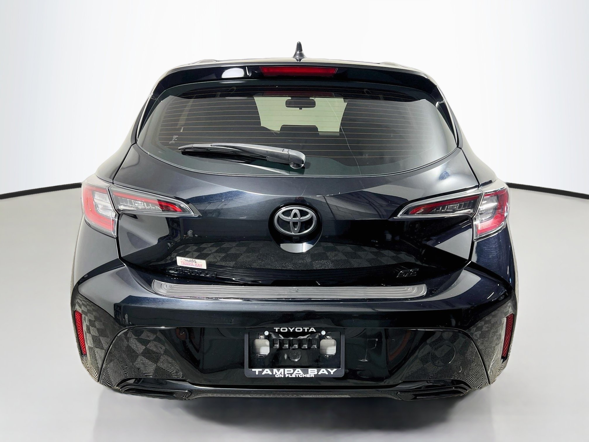 Used 2022 Toyota Corolla SE FWD image 6
