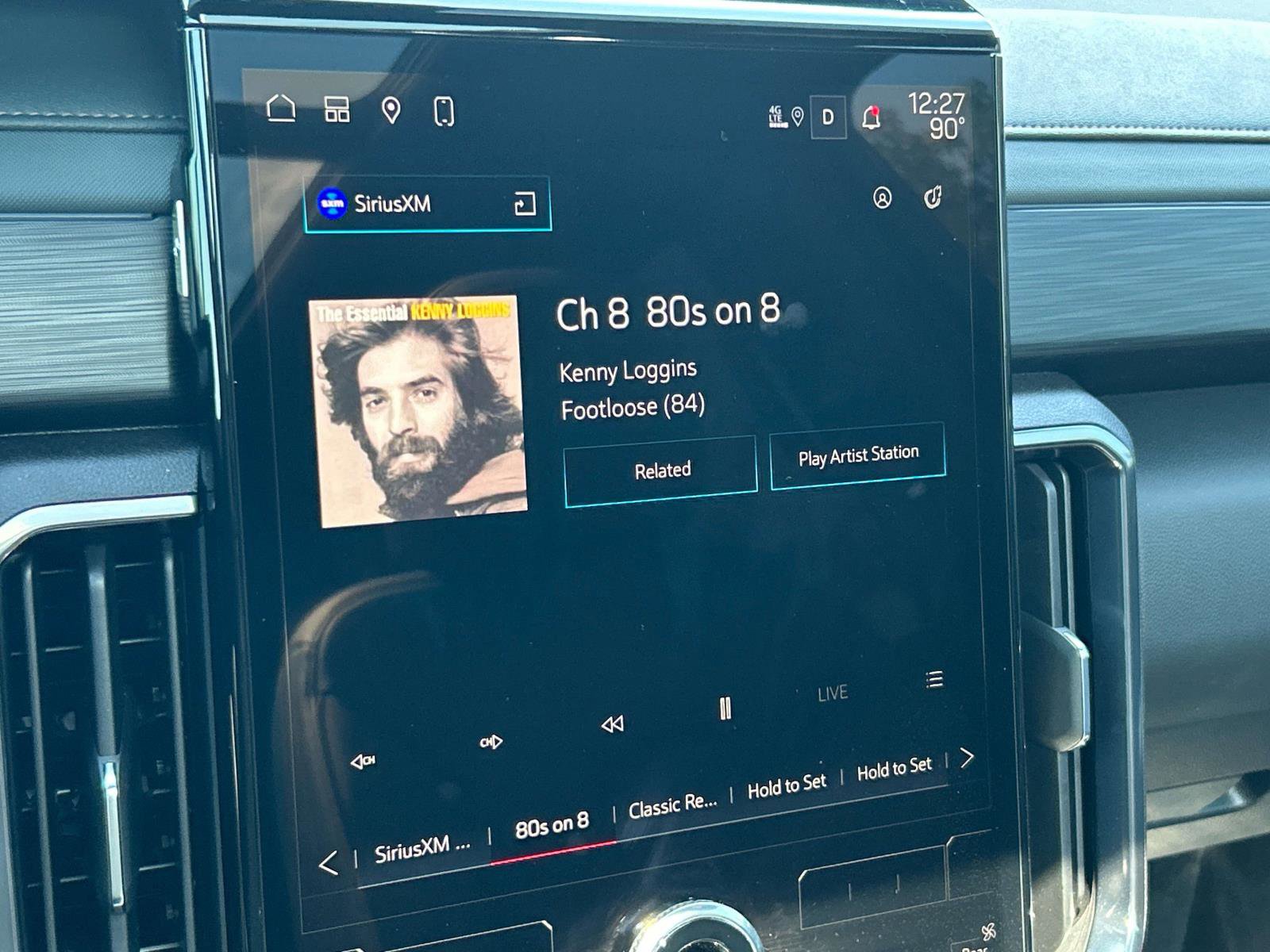 Certified 2024 GMC Acadia AT4 w/ Luxury Package image 26